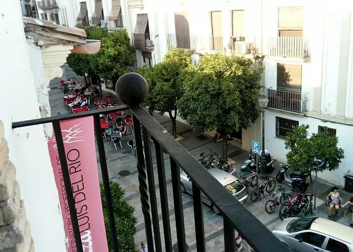 아파트 El Balcon De La Juderia *